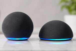 Echo Pop vs Echo Dot em ambiente minimalista